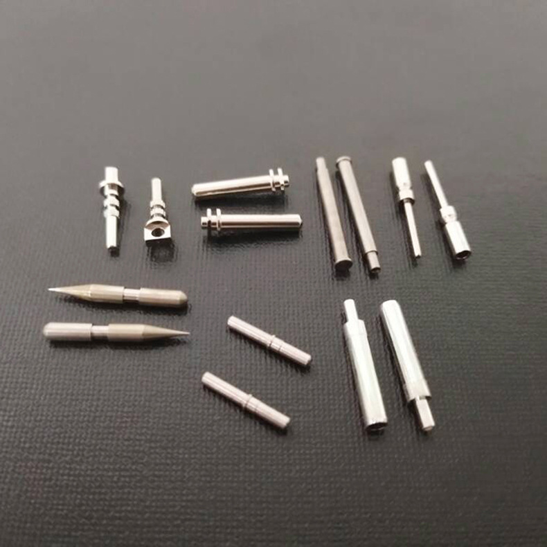 九軸數(shù)控走心機加工示范